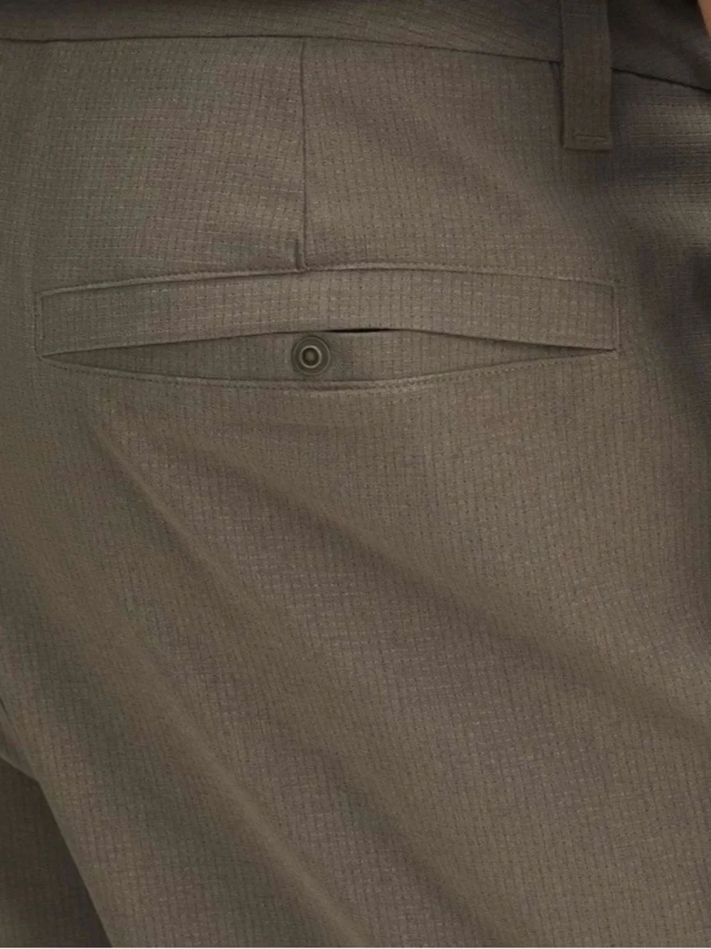 Lululemon ABC Classic-Fit Short 9